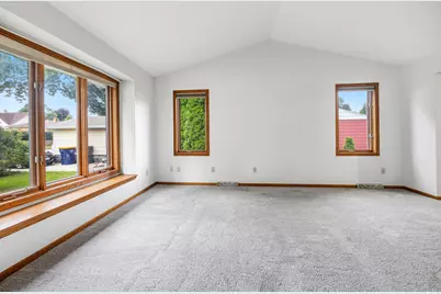 9425 W Harrison Ave, West Allis, WI 53227 - Photo 12