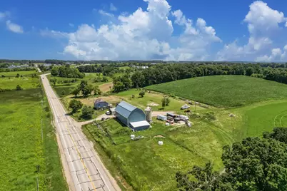 6801  County Road D Rd, Wayne, WI 53002 - Photo 4