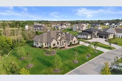 4790  Westridge Dr, Brookfield, WI 53045 - Photo 4