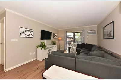 1108 N Milwaukee St #357, Milwaukee, WI 53202 - Photo 6