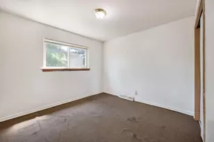 6036 W Kaul Ave, Milwaukee, WI 53218 - Photo 20