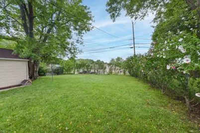 2861 S 55th St, Milwaukee, WI 53219 - Photo 20