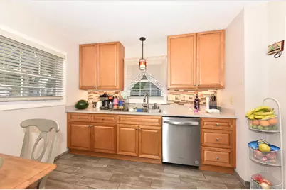 2861 S 55th St, Milwaukee, WI 53219 - Photo 10