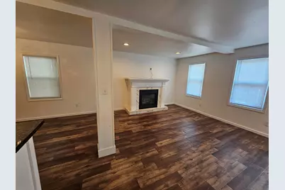 628 N 9th St, Manitowoc, WI 54220 - Photo 12