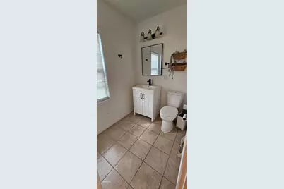 628 N 9th St, Manitowoc, WI 54220 - Photo 18