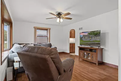 2113  16th St, La Crosse, WI 54601 - Photo 4