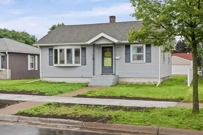 2113  16th St, La Crosse, WI 54601 - Photo 2
