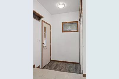 2113  16th St, La Crosse, WI 54601 - Photo 12