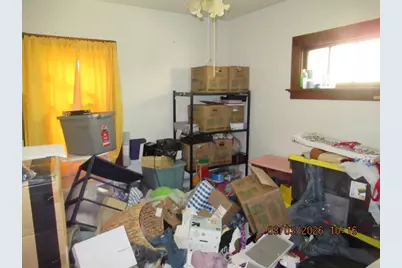 3711 N Dr William Finlayson St, Milwaukee, WI 53212 - Photo 8