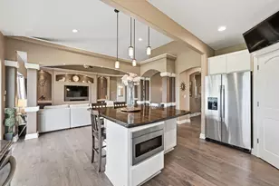 647 E Clancy St, Jefferson, WI 53549 - Photo 12