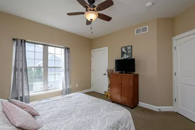 647 E Clancy St, Jefferson, WI 53549 - Photo 20