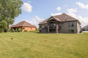 647 E Clancy St, Jefferson, WI 53549 - Photo 52