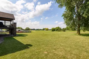 647 E Clancy St, Jefferson, WI 53549 - Photo 44