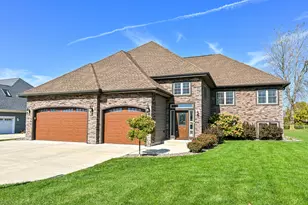 647 E Clancy St, Jefferson, WI 53549 - Photo 48