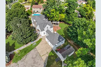 3123 W Grange Ave, Greenfield, WI 53221 - Photo 18