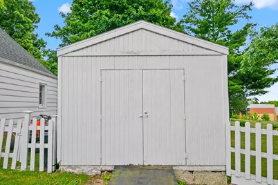 3123 W Grange Ave, Greenfield, WI 53221 - Photo 54