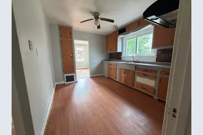 1926 S 16th St, Sheboygan, WI 53081 - Photo 8