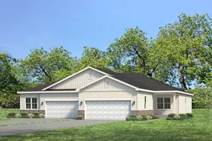 318 Creekside Pl, Delavan, WI 53115 - Photo 1