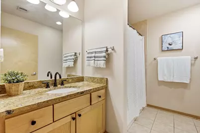 210 S Water St #516, Milwaukee, WI 53204 - Photo 12