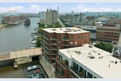 210 S Water St #516, Milwaukee, WI 53204 - Photo 16