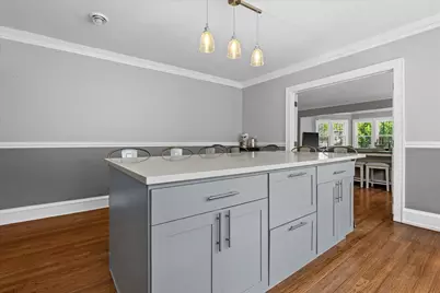609 E Lake View Ave, Whitefish Bay, WI 53217 - Photo 4
