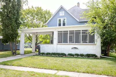 817  Dempster St, Fort Atkinson, WI 53538 - Photo 2