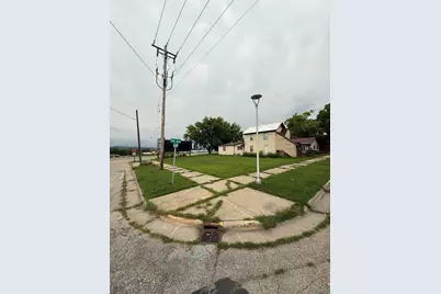 1410-1412  5th Ave, La Crosse, WI 54601 - Photo 12
