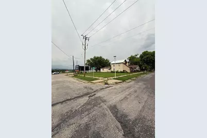 1410-1412  5th Ave, La Crosse, WI 54601 - Photo 1