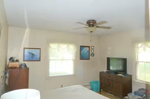 227 3rd St, Pewaukee, WI 53072 - Photo 10