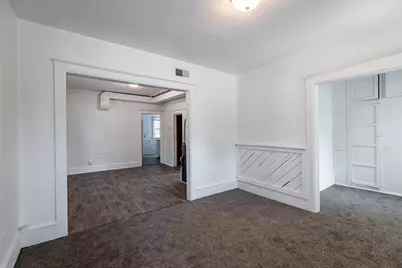 1617  10th St, La Crosse, WI 54601 - Photo 4