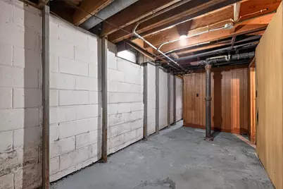 8000 W Mill Rd, Milwaukee, WI 53218 - Photo 34