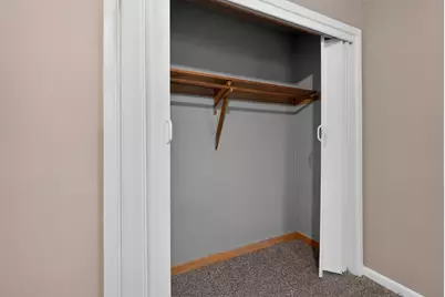 8000 W Mill Rd, Milwaukee, WI 53218 - Photo 26
