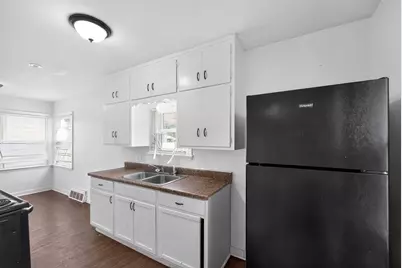 4608 N 30th St, Milwaukee, WI 53209 - Photo 14