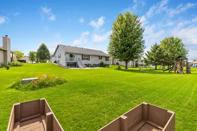 1205  Huron Way, Hartford, WI 53027 - Photo 32