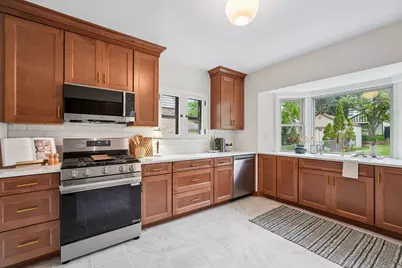 2902 N 73rd St, Milwaukee, WI 53210 - Photo 18