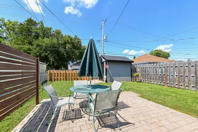 2059 S 68th St, West Allis, WI 53219 - Photo 24