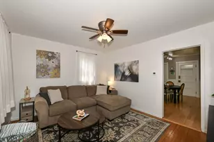 2059 S 68th St, West Allis, WI 53219 - Photo 6