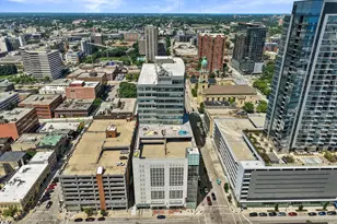 545 E Wells St, Milwaukee, WI 53202 - Photo 66