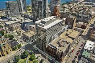 545 E Wells St, Milwaukee, WI 53202 - Photo 68