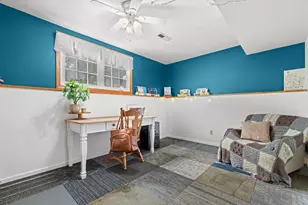 1129 Bluebird Ln, Racine, WI 53182 - Photo 16