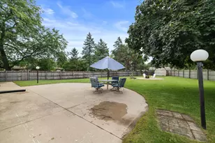 1129 Bluebird Ln, Racine, WI 53182 - Photo 32