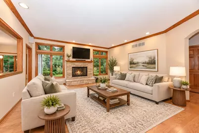 W71N428  Mulberry Ave, Cedarburg, WI 53012 - Photo 8