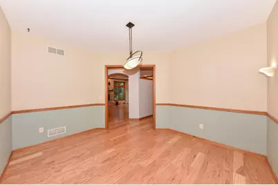W71N428  Mulberry Ave, Cedarburg, WI 53012 - Photo 14