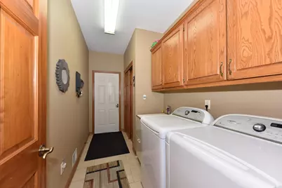 W71N428  Mulberry Ave, Cedarburg, WI 53012 - Photo 32