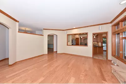 W71N428  Mulberry Ave, Cedarburg, WI 53012 - Photo 10
