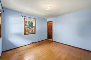 6838 N 61st St, Milwaukee, WI 53223 - Photo 16