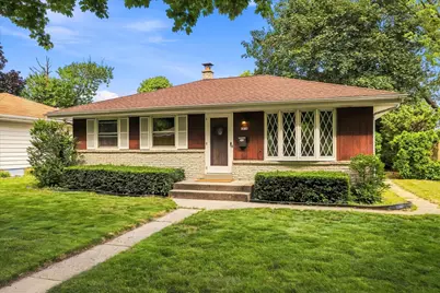 6838 N 61st St, Milwaukee, WI 53223 - Photo 36