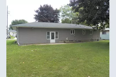 722 S 31 St, Manitowoc, WI 54220 - Photo 24
