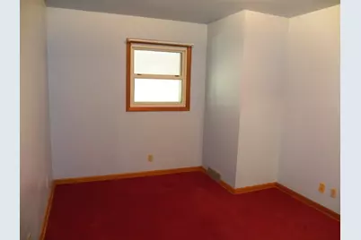 722 S 31 St, Manitowoc, WI 54220 - Photo 14