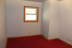 722 S 31st St, Manitowoc, WI 54220 - Photo 14